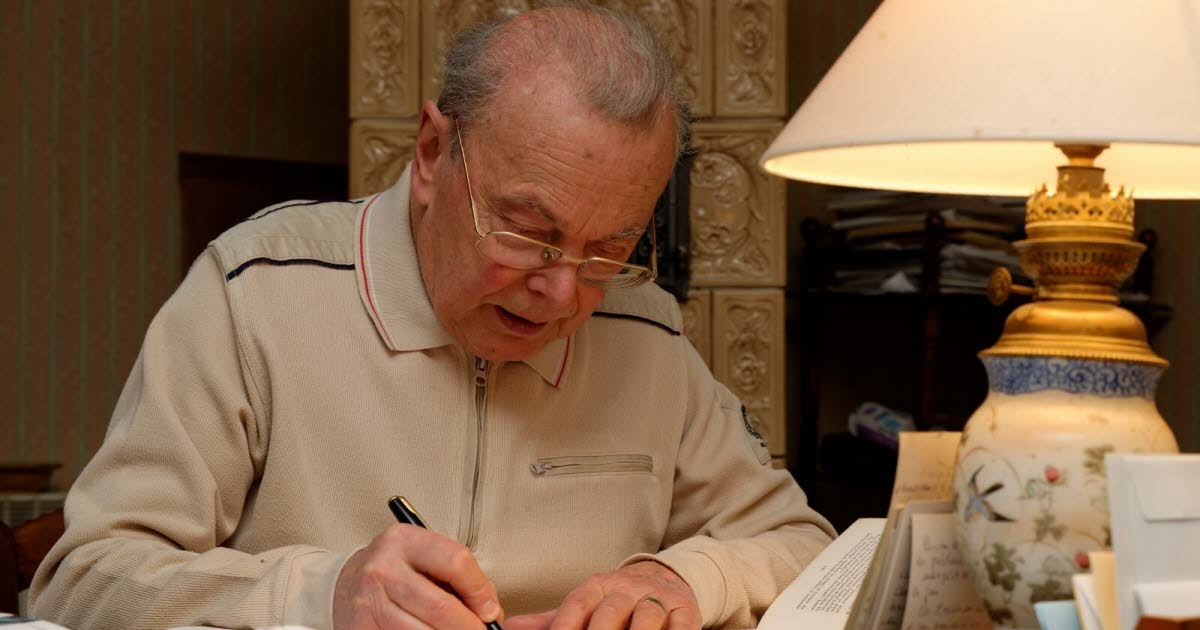 Weitbruch. Noite de autógrafos com Jean Witt, coautora de um livro sobre cuidadores