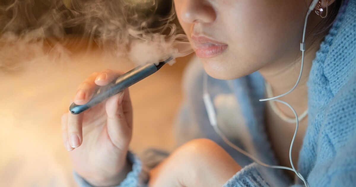 Horror as vaping research reveals deadly effects 'as bad as smoking cigarettes'