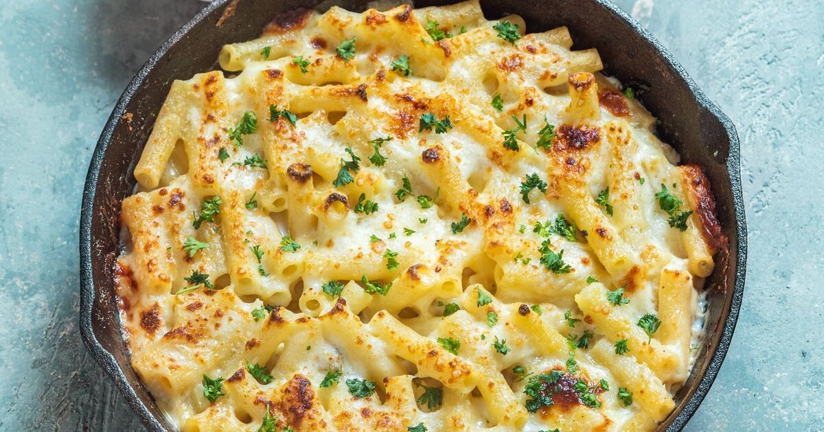 Gli amanti dei maccheroni al formaggio adoreranno questa ricetta "super green" da 530 calorie