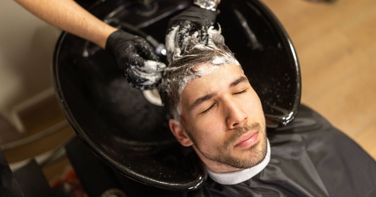 Il trattamento per la caduta dei capelli da 32 penny che ne stimola la crescita è supportato dalla scienza