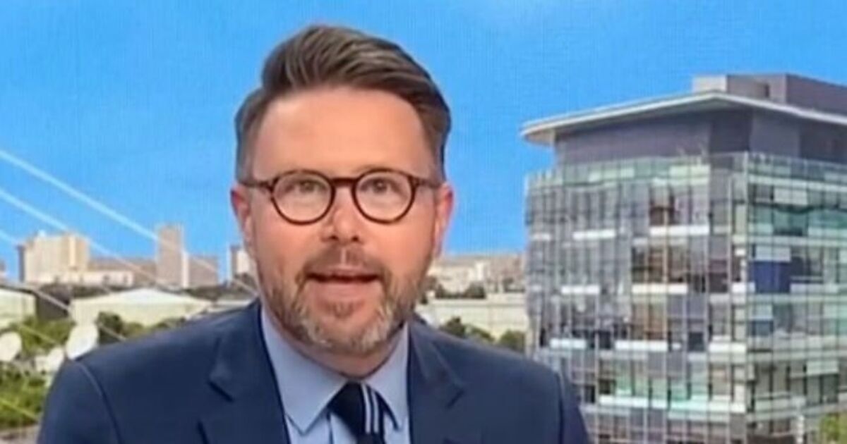 La star di BBC Breakfast spiega l'assenza di Jon Kay, che verrà sostituito nello show