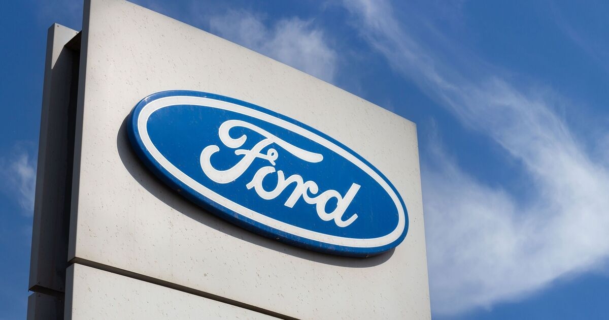 Ford, yolcuların 'içeride mahsur kalabileceği' korkusuyla 200.000 aracı geri çağırıyor