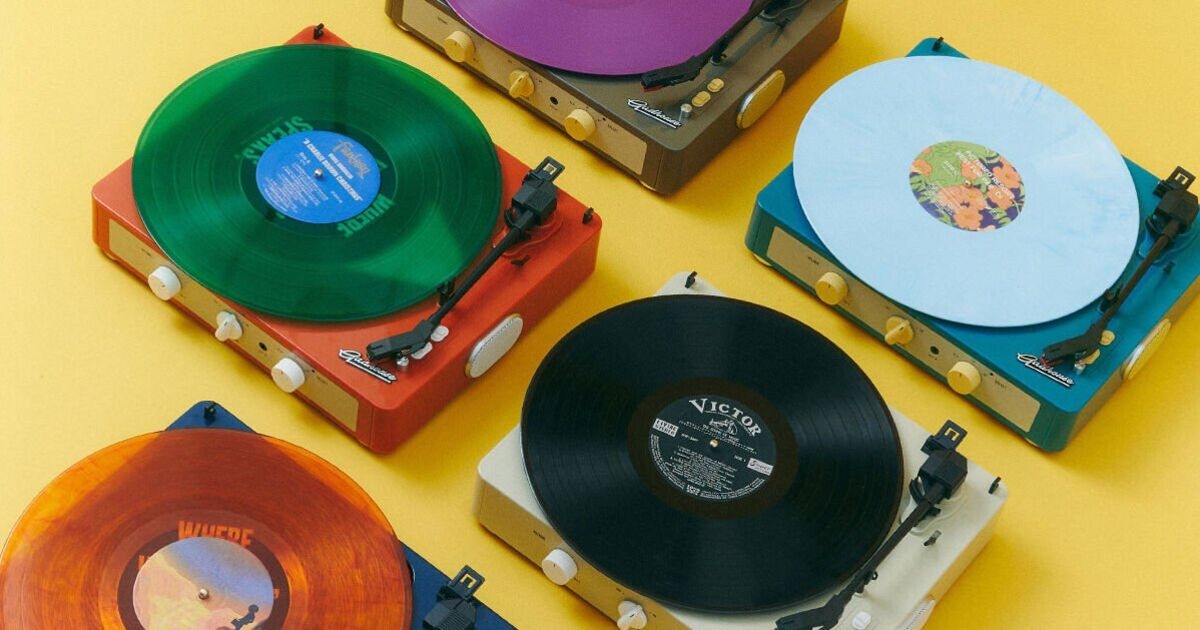Vinyl is back thanks to smart new £99 turntable with a modern twist