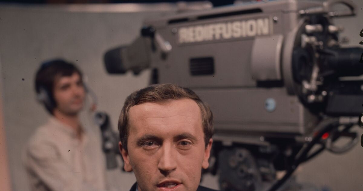 Il figlio di Sir David Frost rivela l'hobby preferito del conduttore radiotelevisivo che gli ha impedito di lavorare