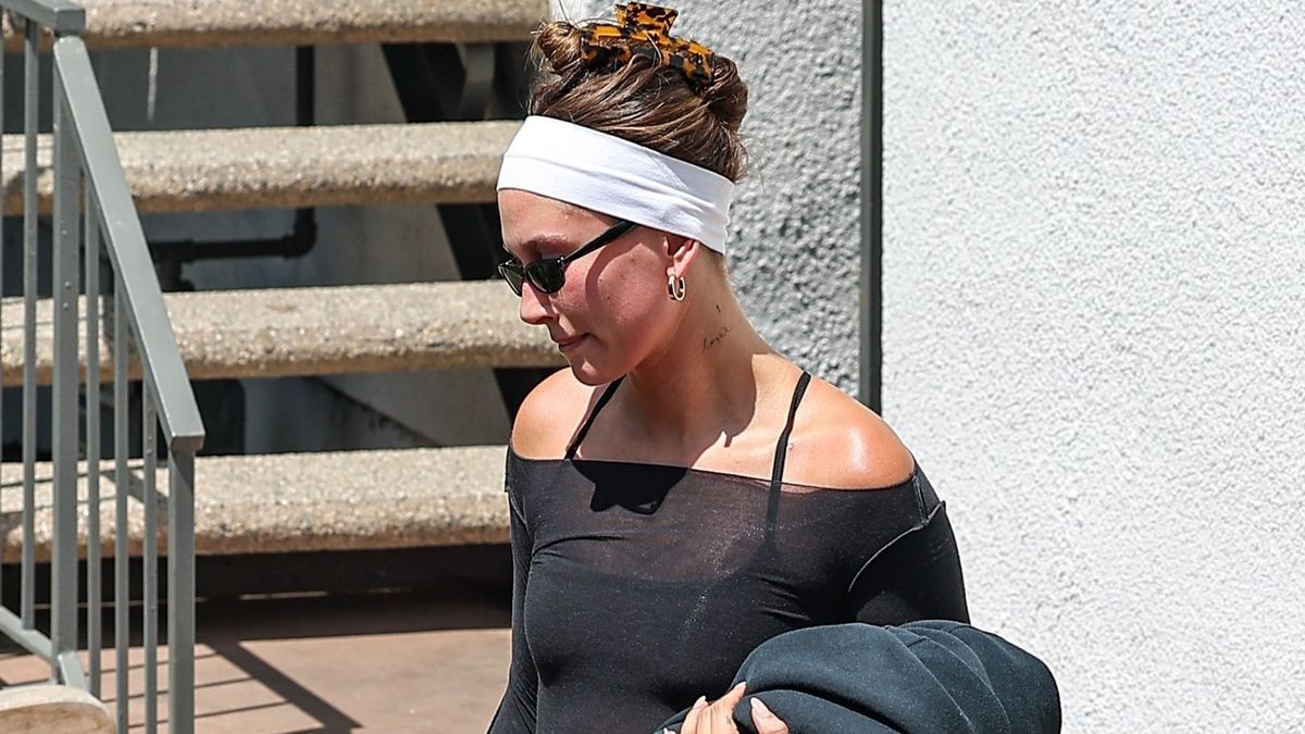 Las it girls de Los Ángeles cambian los bolsos XL por la tendencia de bolsos más sofisticados, pensados para Pilates y Matcha Runs.