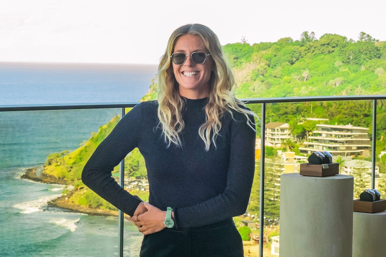 Somente a Breitling conseguiu unir Stephanie Gilmore e suas coleções mais icônicas