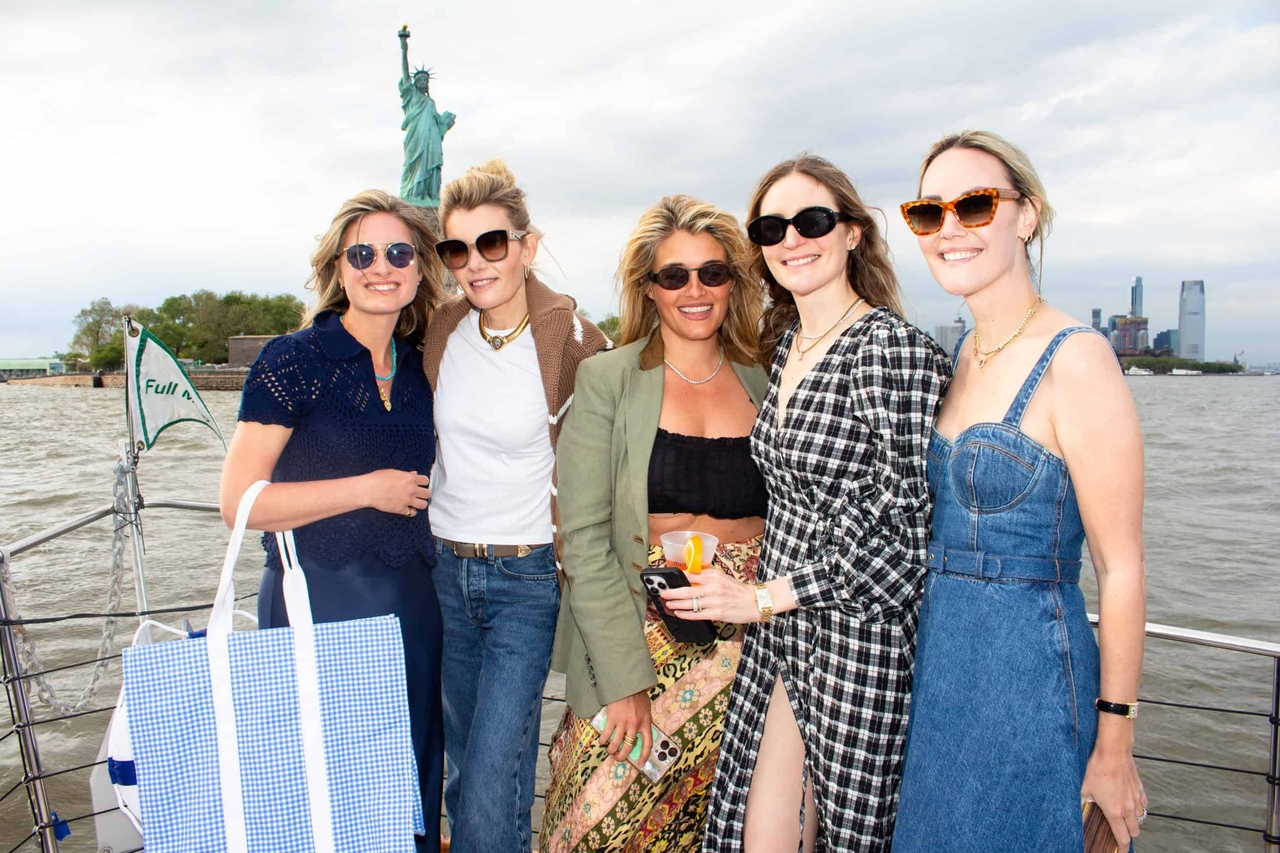 Lauren Bush Lauren celebra la nuova collaborazione FEED x Minnow!