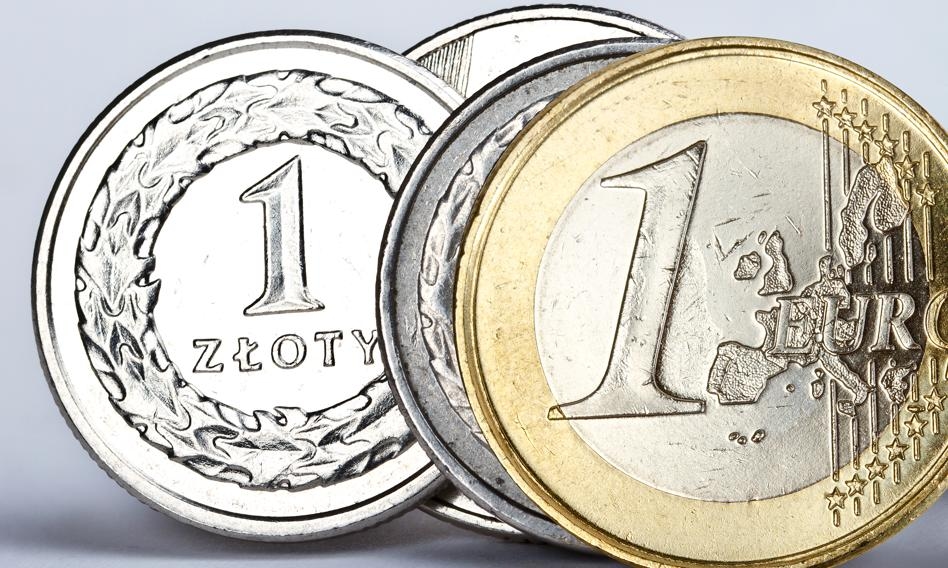 Was wird Präsident Glapiński dazu sagen? Der Złoty steht bereit, und der Dollar wird immer billiger.