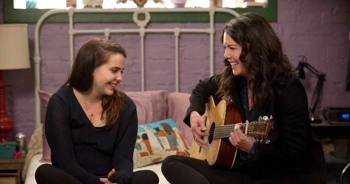 Netflix show with Gilmore Girls star called 'phenomenal' as fans 'binge' hidden series