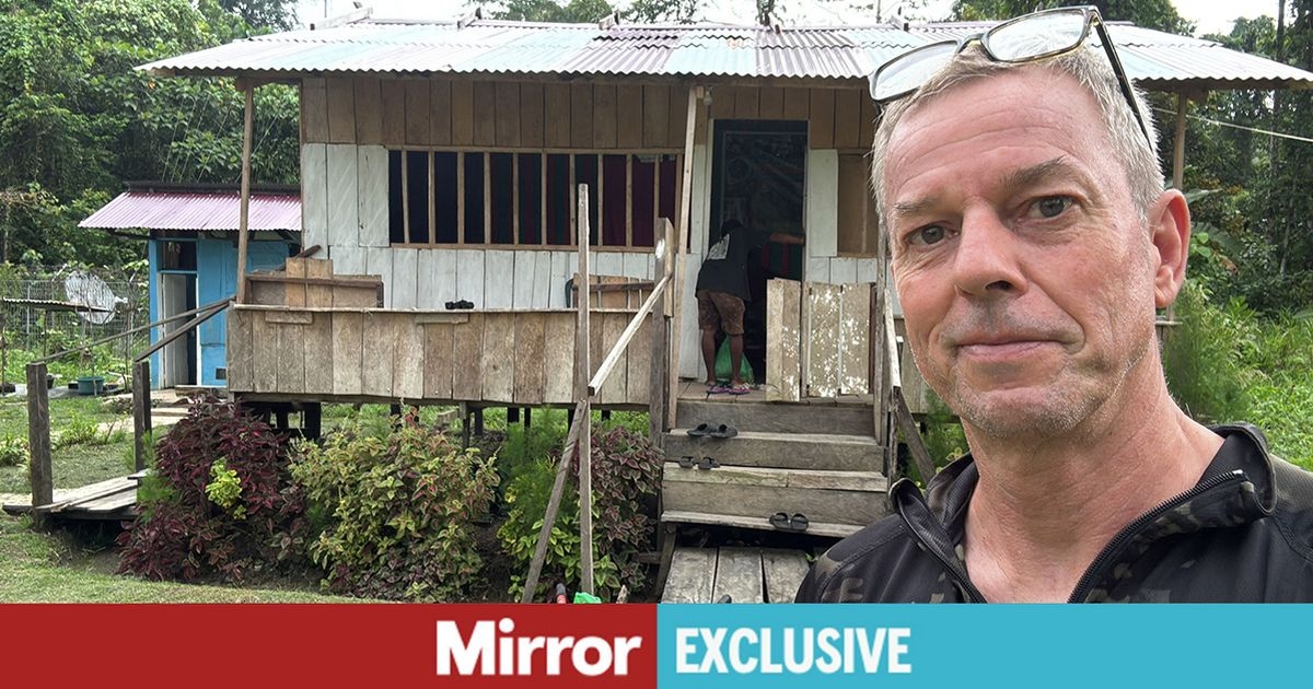 La pesadilla de un agente de viajes británico mientras una sanguijuela le chupa el globo ocular