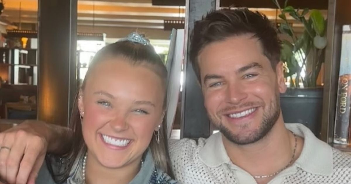 JoJo Siwa e Chris Hughes "in trattative per un loro reality show" mentre la storia d'amore si intensifica