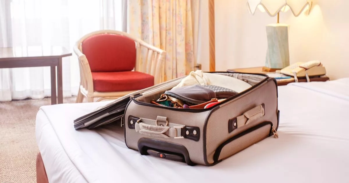 Brits on holiday abroad told 'check now' before they unpack luggage in hotel room
