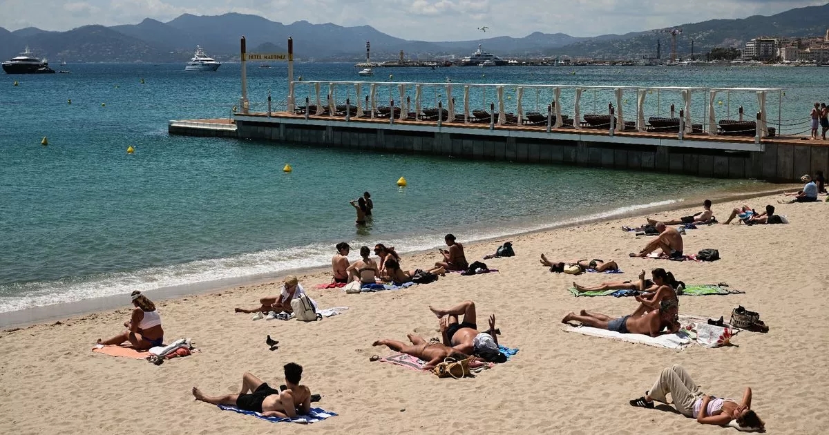 Major EU city confirms 6,000 tourist cap in huge bid to control numbers