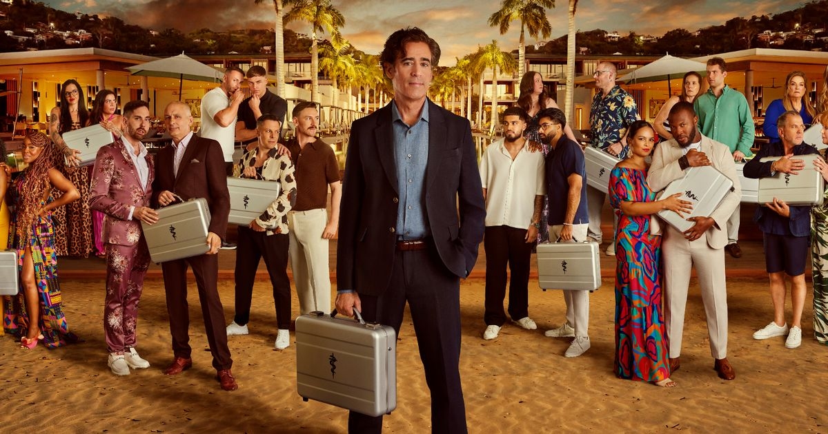 Le « combat » de Stephen Mangan, du Fortune Hotel, alors qu'il admet « qu'il n'est pas la bonne personne »