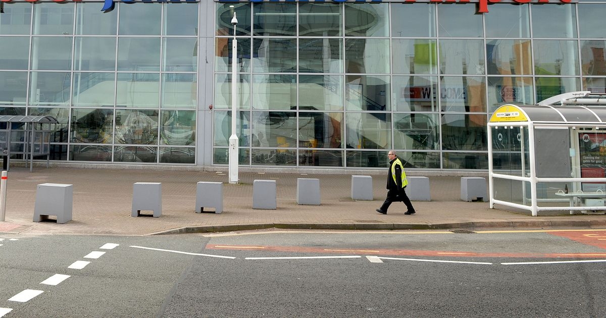 Major UK airport's new check-in rules gives budget airline passengers 'more time to relax'