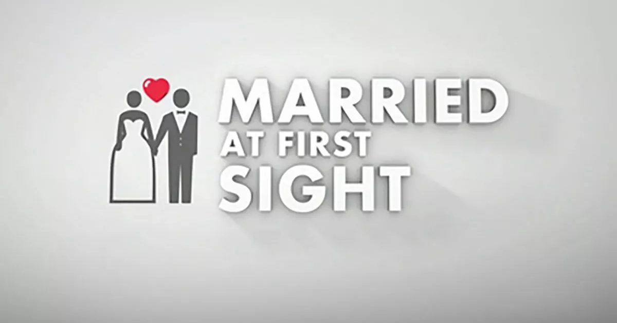 Lacey, do Married At First Sight UK, sai furiosa da reunião após alegações de "showmance"