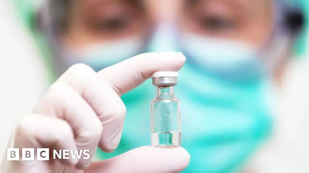 Report shows 'stark' gender gap in HIV prevention
