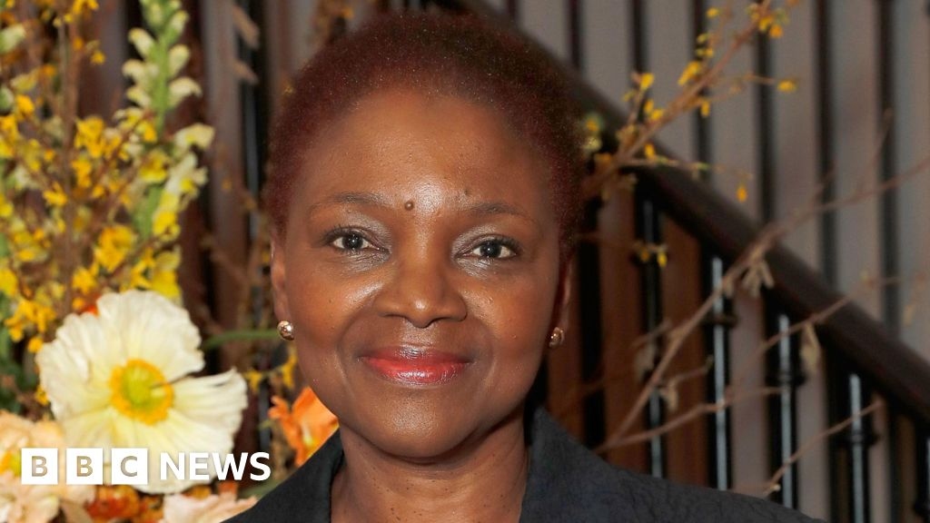 Families fear maternity review lacks independence as chair named