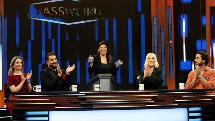 Emoção natalina na tela do Kanal D! Surpresa de Seda Sayan