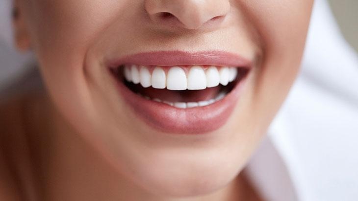 It's very popular these days! Is there any harm in teeth whitening?