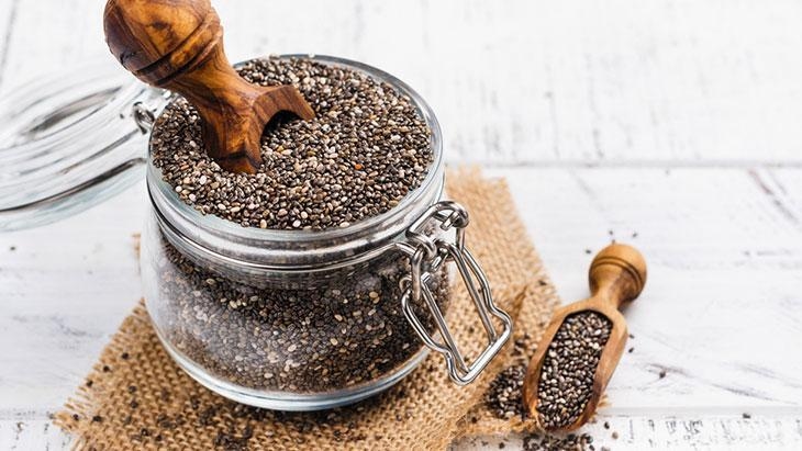 ¡Demasiadas semillas de chía pueden ser más perjudiciales que beneficiosas! No cometas estos errores al consumirlas.