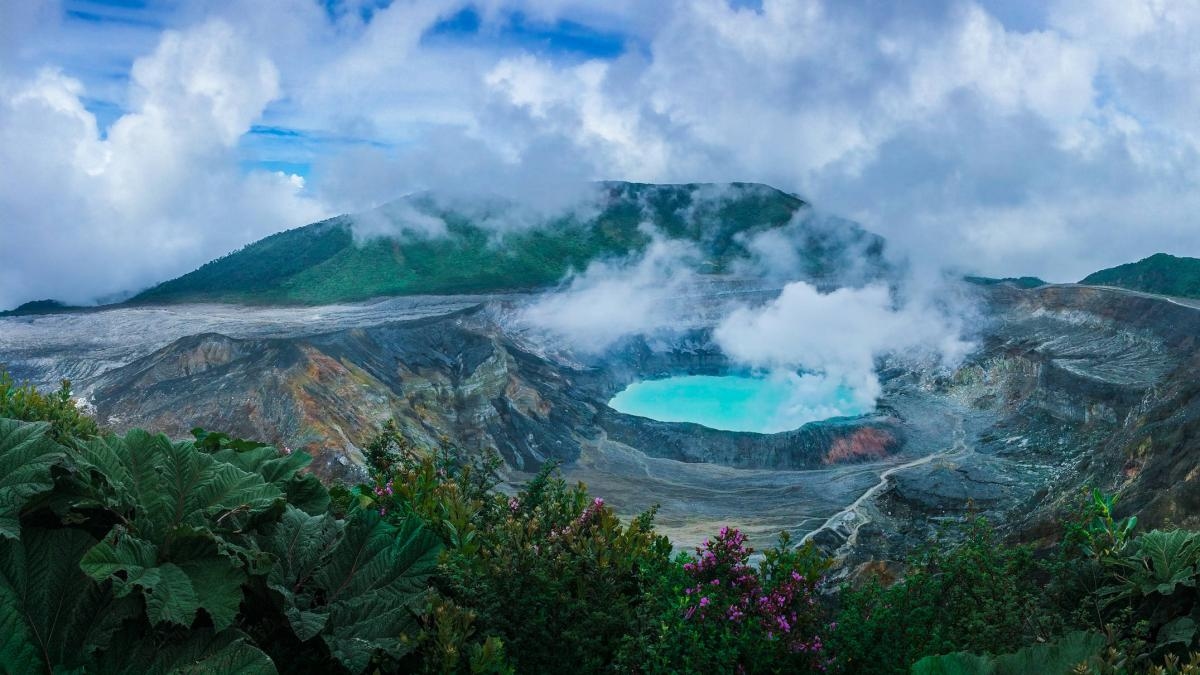Kosta Rika'da turizmin 2025'te, özellikle Kolombiyalılar arasında büyümesinin 5 nedeni