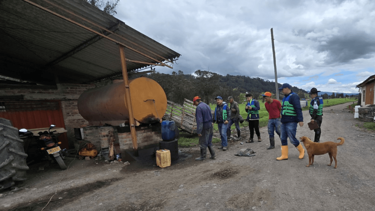 Dieseltanks bedrohen die Wasserversorgung in Cundinamarca, Boyacá und Santander, warnt CAR