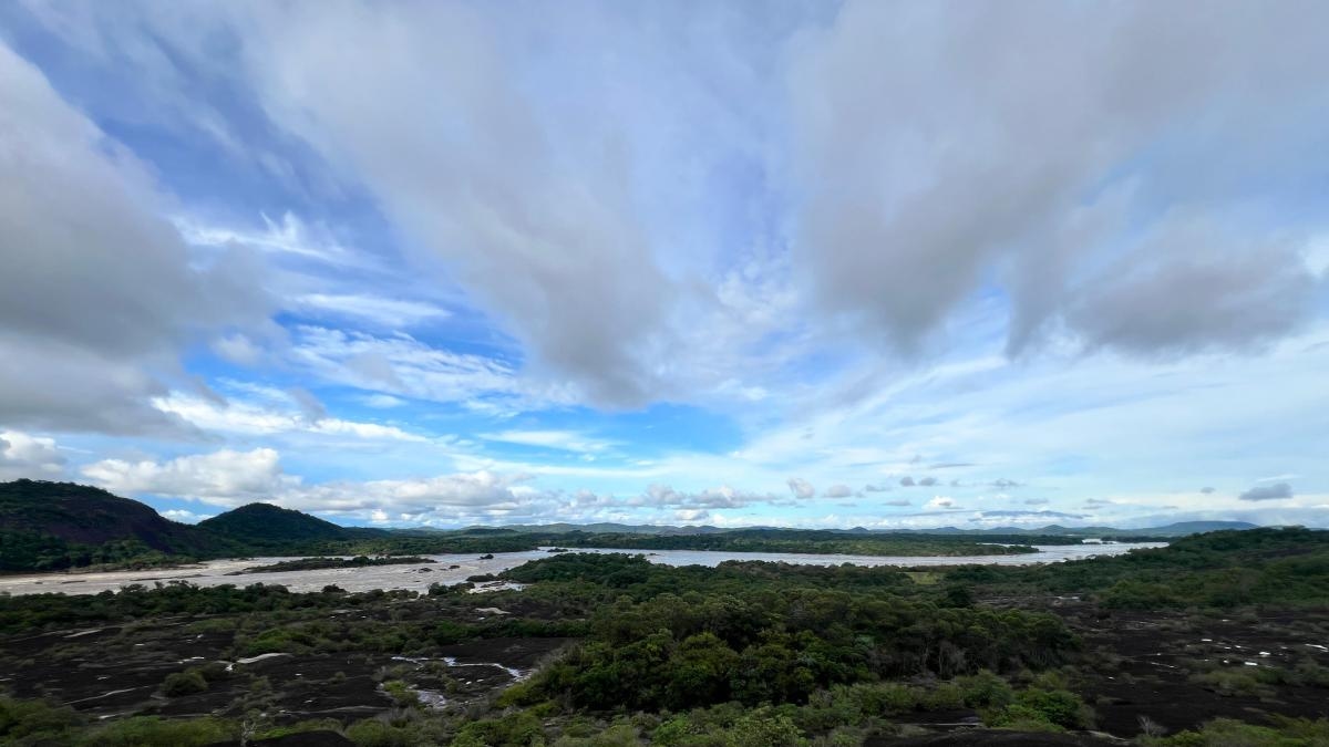 O departamento colombiano que abriga a 'oitava maravilha natural do mundo' e se destaca por suas paisagens impressionantes.