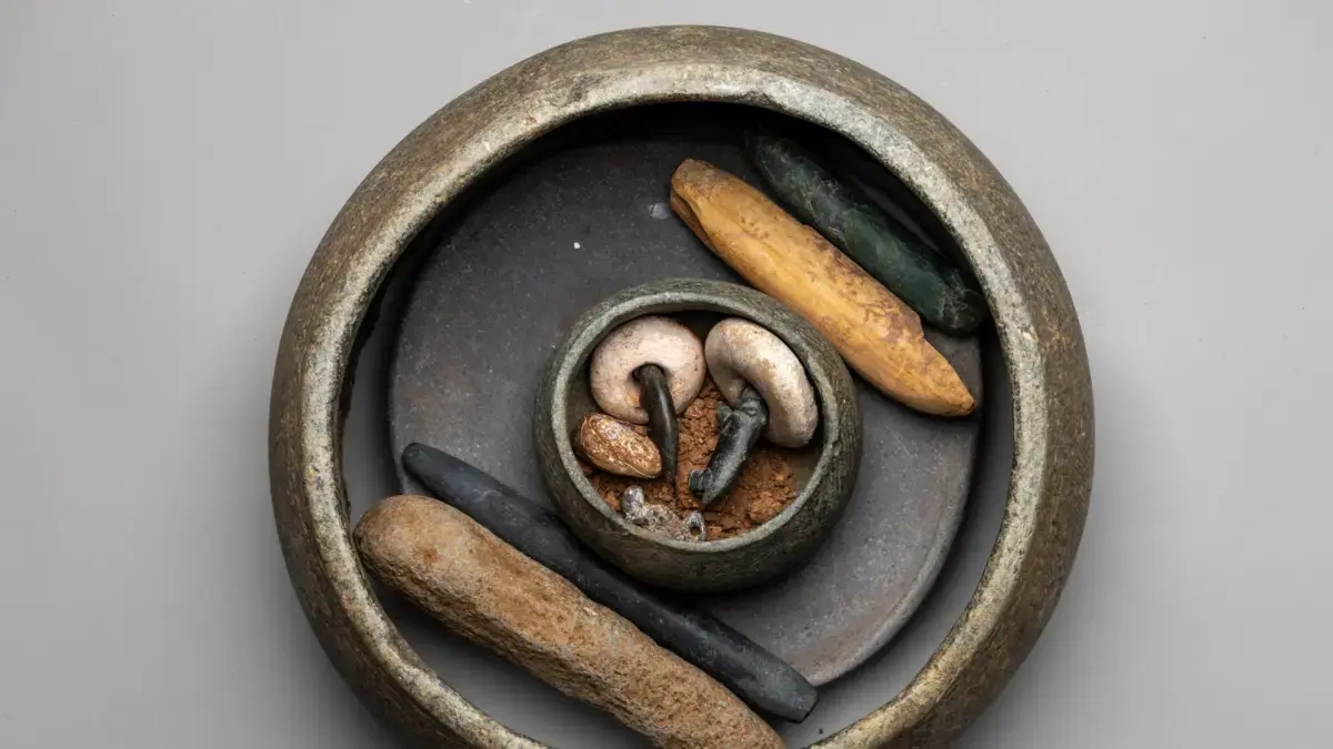 Si ritiene che le figure rinvenute a Karahantepe, in Turchia, rappresentino la più antica storia simbolica dell'umanità.