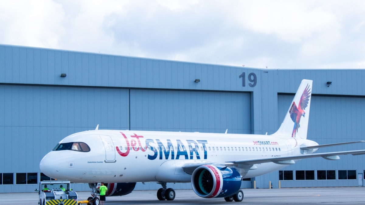 A JetSmart lança os 'Smart Days', com descontos de até 70% em passagens aéreas domésticas.