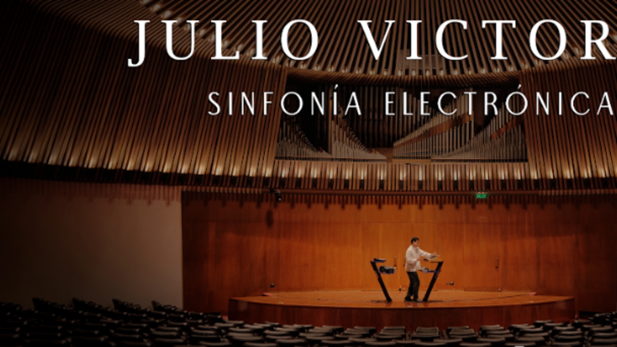 Julio Victoria celebra 15 anos de carreira com a 'Electronic Symphony Tour' em Bogotá.