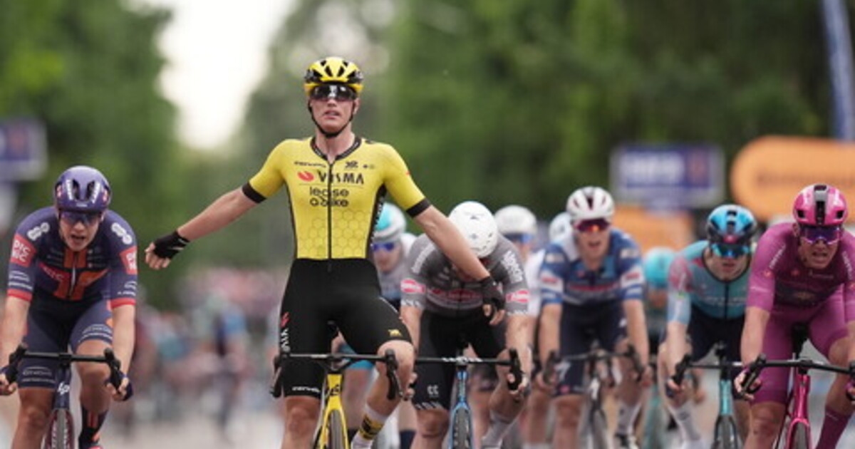 Giro d'Italia, Olav Kooij Viadana'da kazandı