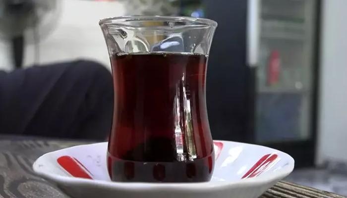 Atenção, amantes de chá! O perigo silencioso que acompanha o chá forte: não acabe no hospital imediatamente! Especialistas alertam...