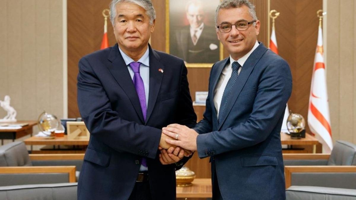 Prezydent TRNC Erhürman przyjął Sekretarza Generalnego TURKSOY Raeva