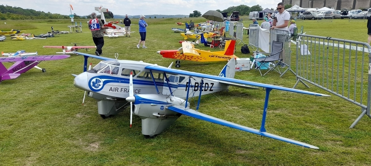 Duże spotkanie pilotów samolotów zdalnie sterowanych 7 września w Brottes