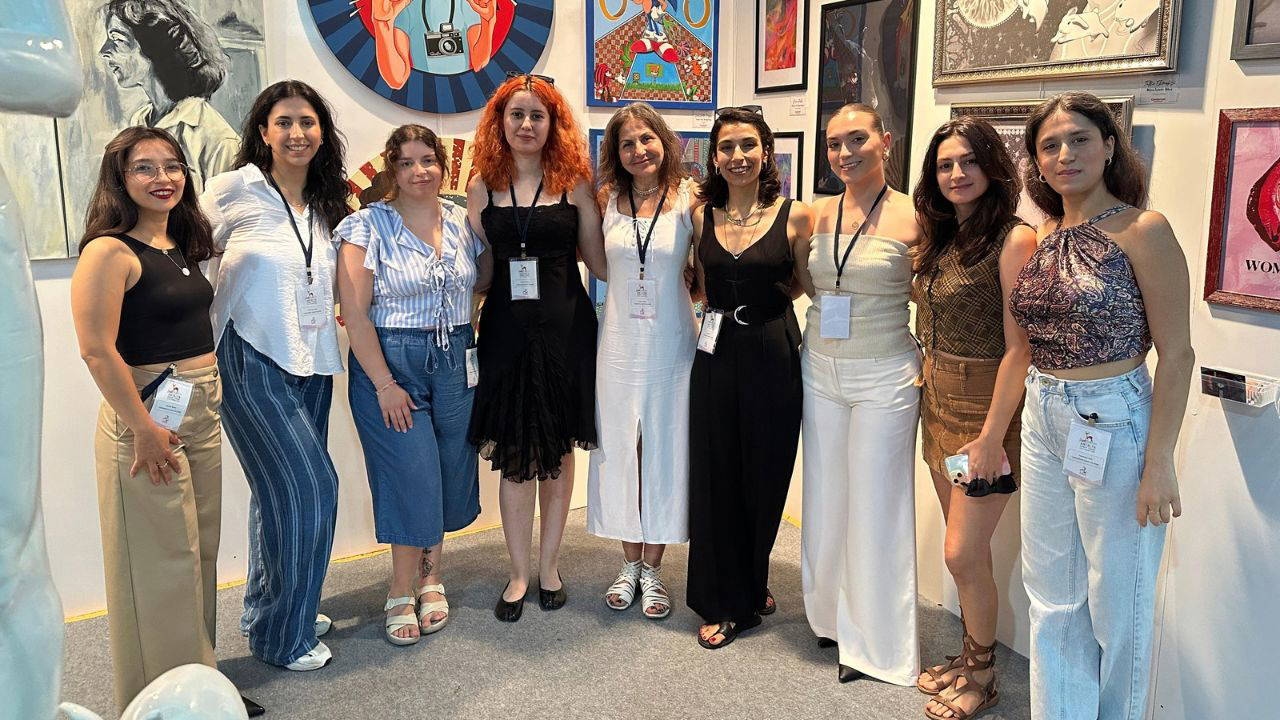 La danza de colores comienza en Antalya: la feria de arte conceptual Art Concept abre sus puertas a los visitantes el 24 de julio.