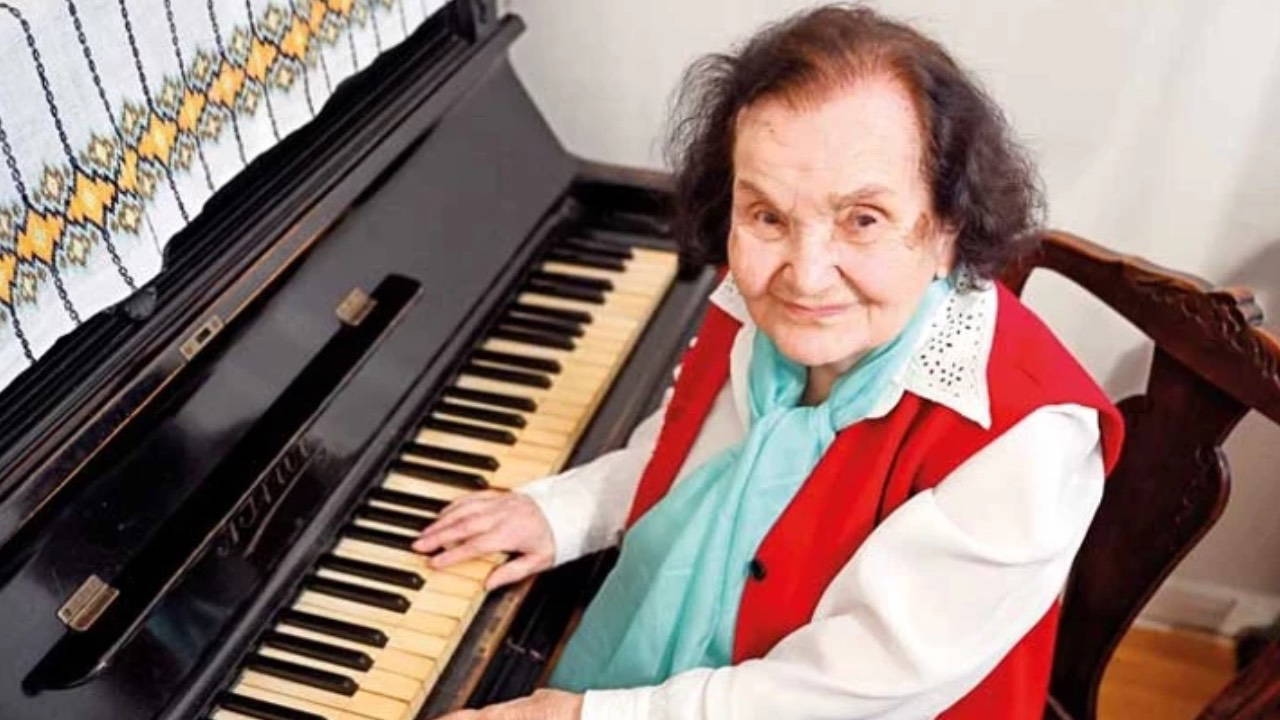 Süheyla Altmışdört, maestra de figuras ilustres, falleció.