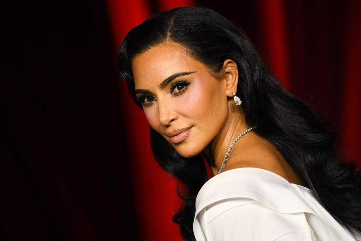 Kim Kardashian : « Prête à affronter ses agresseurs », la star va faire face à ses braqueurs ce mardi à Paris