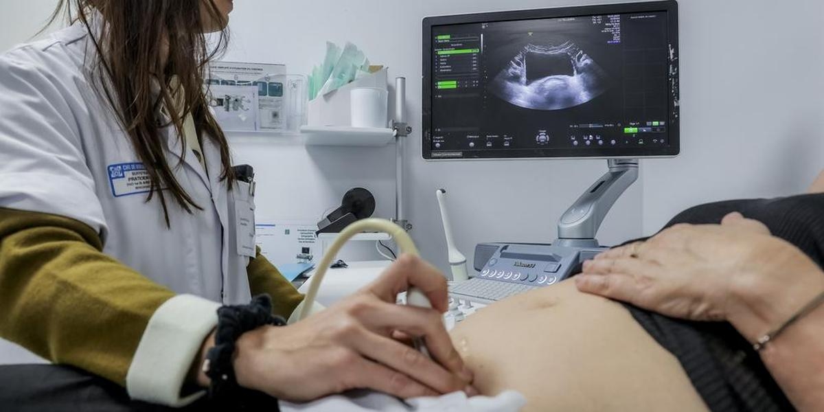 Endometriosis: Tres años después del anuncio de la “estrategia nacional”, los recursos siguen siendo insuficientes
