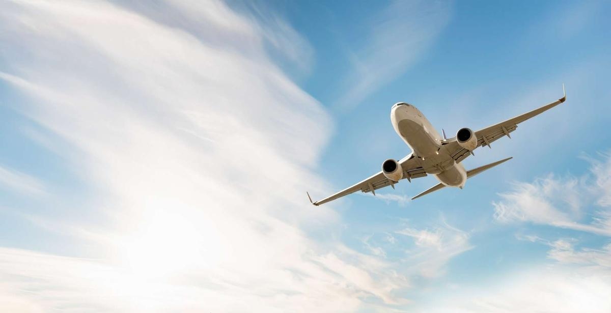 Un tercio de los hombres cree que es capaz de realizar un aterrizaje de emergencia de un avión: ¿por qué piensan esto?