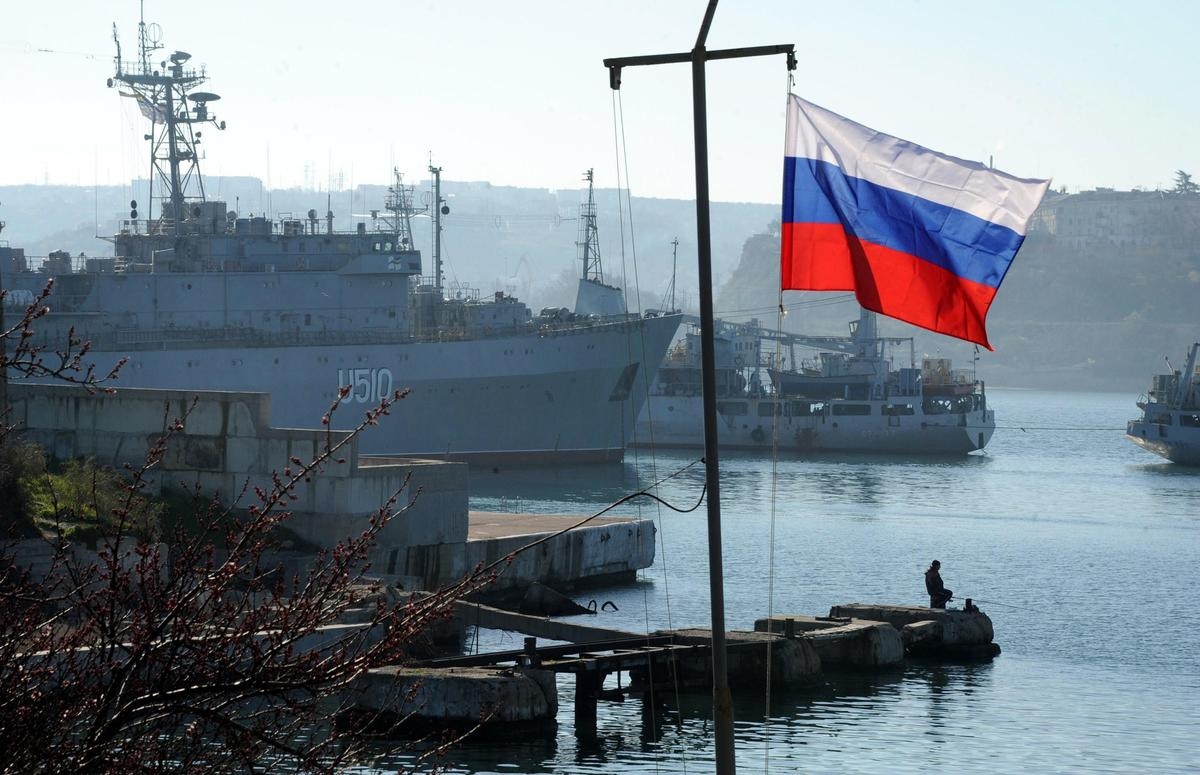 Faced with US dominance, China and Russia launch joint naval exercises in the Sea of Japan