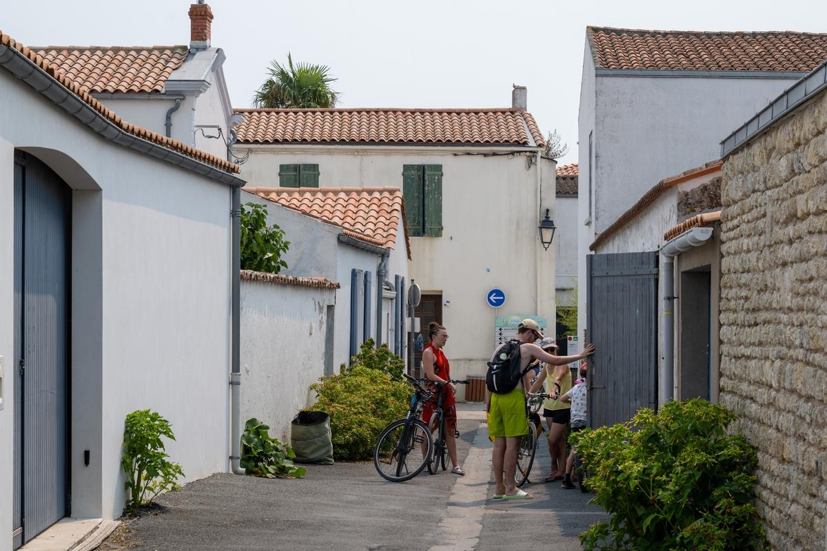 Charente-Maritime: Oléron Island introduces quotas to regulate furnished tourist accommodation