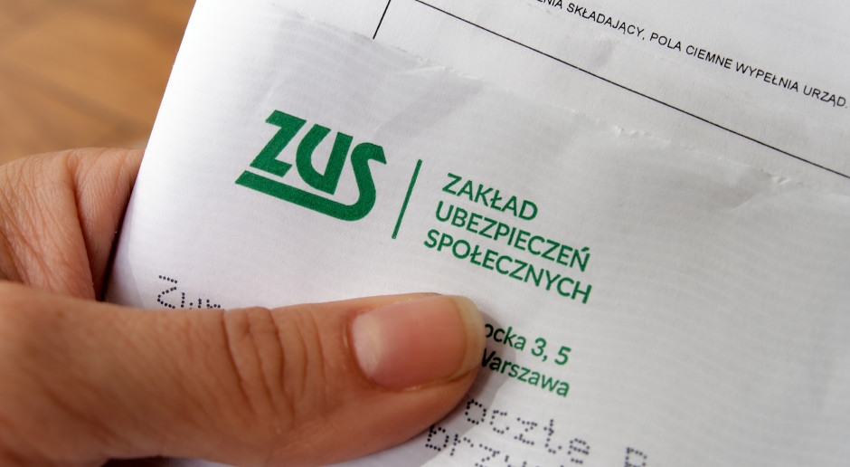 Gepensioneerden ontvangen tot 30.000 PLN aan schadevergoeding. ZUS verliest in de rechtszaak.