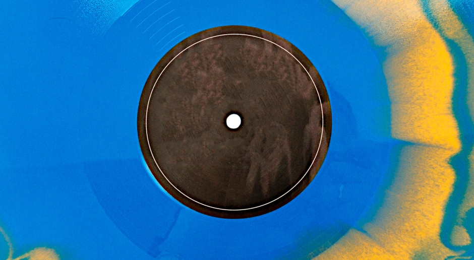 Estos vinilos son tan buenos que vale la pena comprar un tocadiscos sólo por ellos. Se me está cayendo la mandíbula