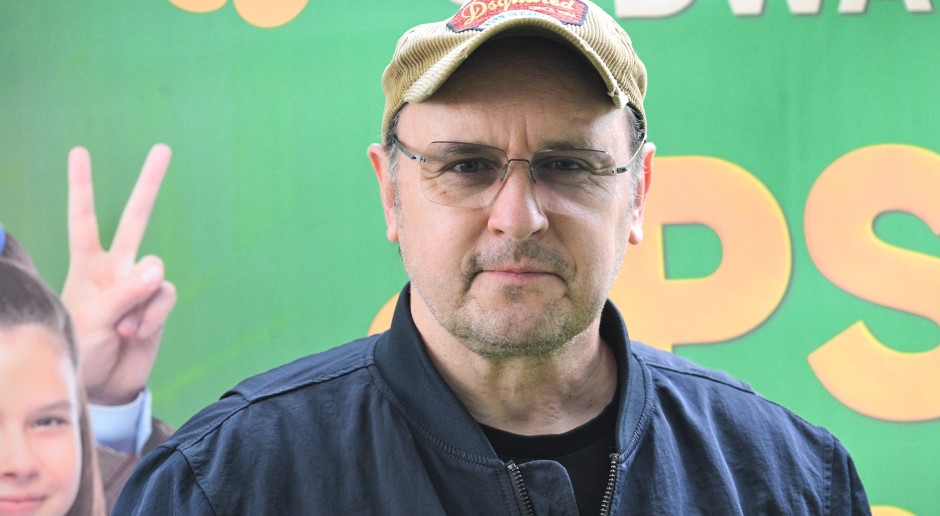 Adam Woronowicz sobre trabalhar em projetos de comédia: Gosto de propostas "mais leves"