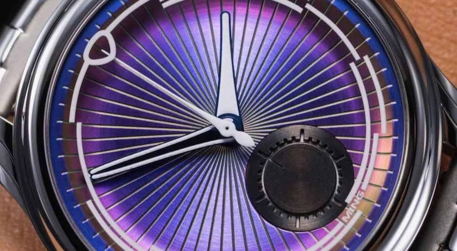 Ming, marque de montres de luxe de niche, lance un nouveau modèle. Arc-en-ciel et design unique.
