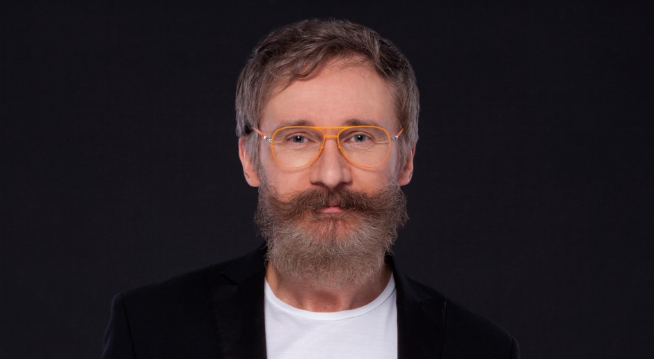 WELGEPRAAT: Sergiusz Osmański: "Poolse zakenvrouwen wilden vroeger op Pamela Anderson lijken, maar tegenwoordig werken ze bewust aan hun imago"