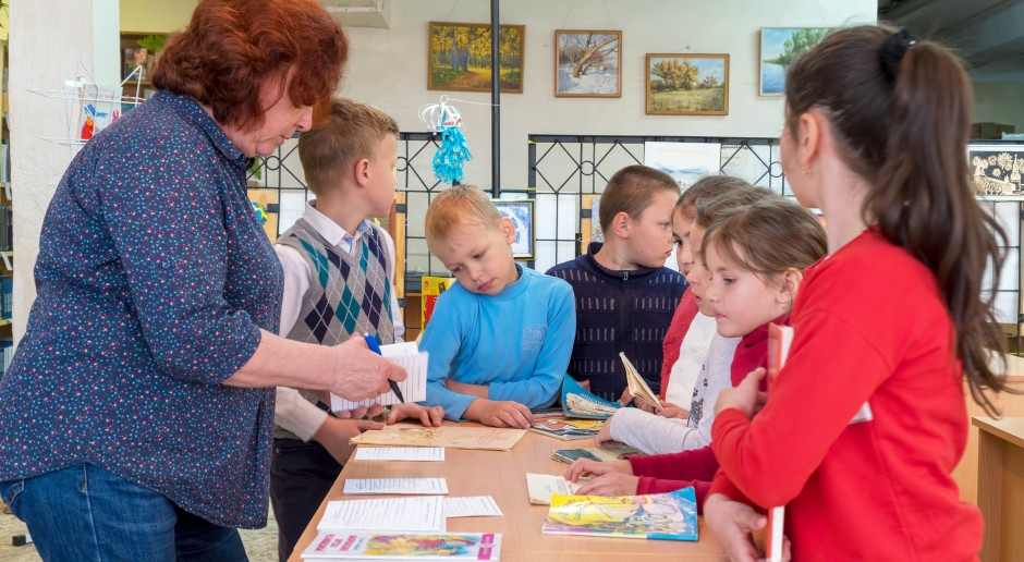A partir del 1 de septiembre de 2025, las escuelas preescolares cerrarán hasta las 20:00 horas. Los docentes están indignados por la decisión.