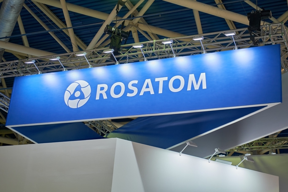 Los rusos construirán la primera central nuclear del país y el Tesoro de Putin recibirá 12.000 millones de dólares.