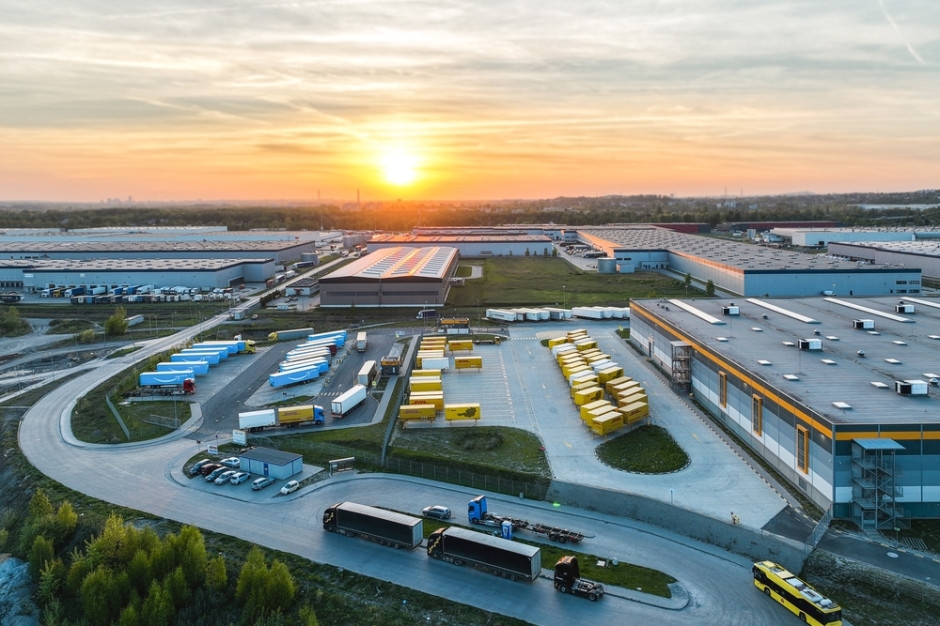 Amazon, ne kadar CO2 saldığını açıkladı. Karbon nötrlüğüne giden yol zayıflıyor.